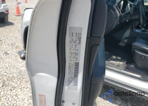 2016 Jeep Grand Cherokee Limited z USA, uszkodzony, nr VIN 1C4RJFBT7GC312954